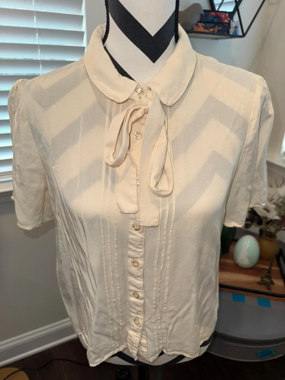 Modcloth Princess Highway Cream Button Down Pleated Bow Blouse - Picture 3 of 10